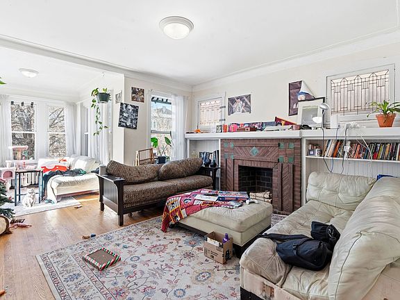 3rd image of 6445 N Glenwood Ave #2