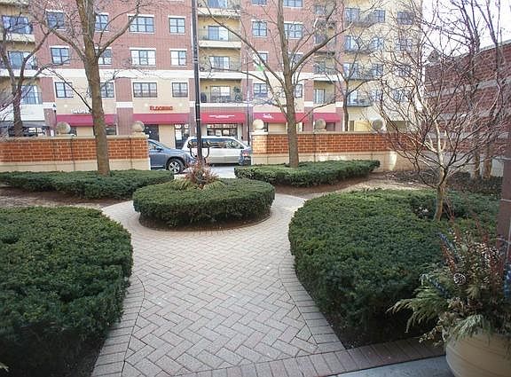 2nd image of 5000 Oakton St APT 402