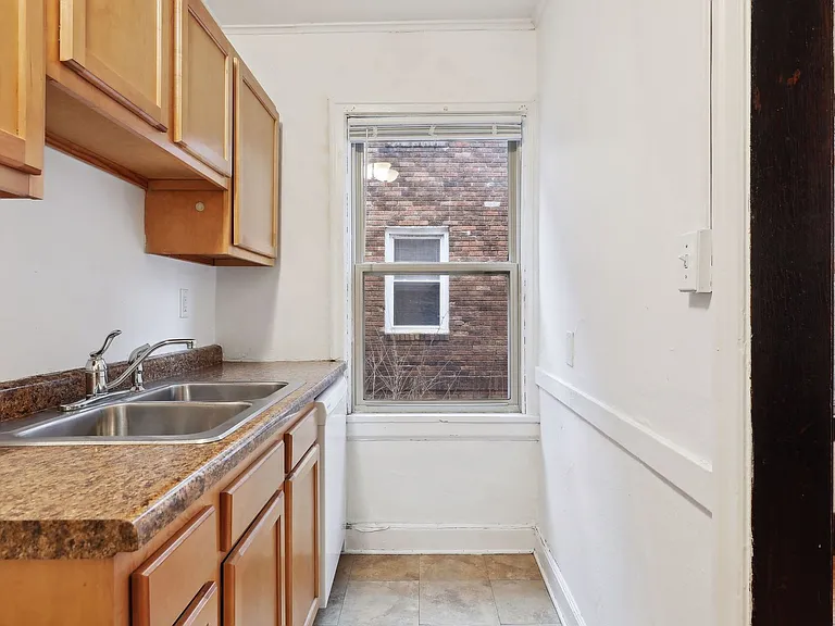 1712 Grand Ave — Photo 21
