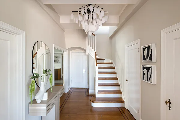 Sold by Douglas Elliman | media 15