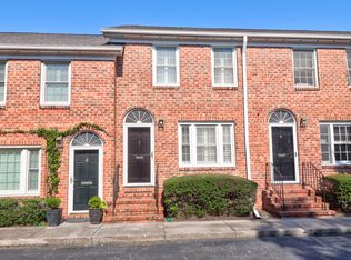 12 George St #3-B, Charleston, SC 29401