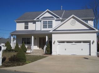 1609 12th Ave, Toms River, NJ 08757