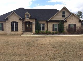 475 Woodland Rd, Batesville, MS 38606