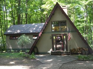 340 S Shore Trl, Central City, PA 15926
