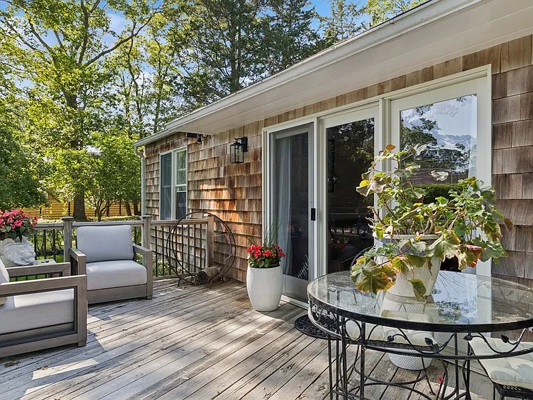 7 Squaw Rd — Photo 19