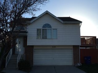 9148 S Sandy Creek Cir, West Jordan, UT 84088