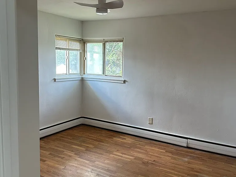730 Edgemont Blvd #7 — Photo 8