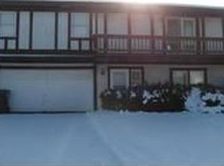 4061 Indian Hill Dr, Country Club Hills, IL