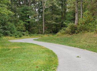 Kroms Dr, Manchester, MD 21102