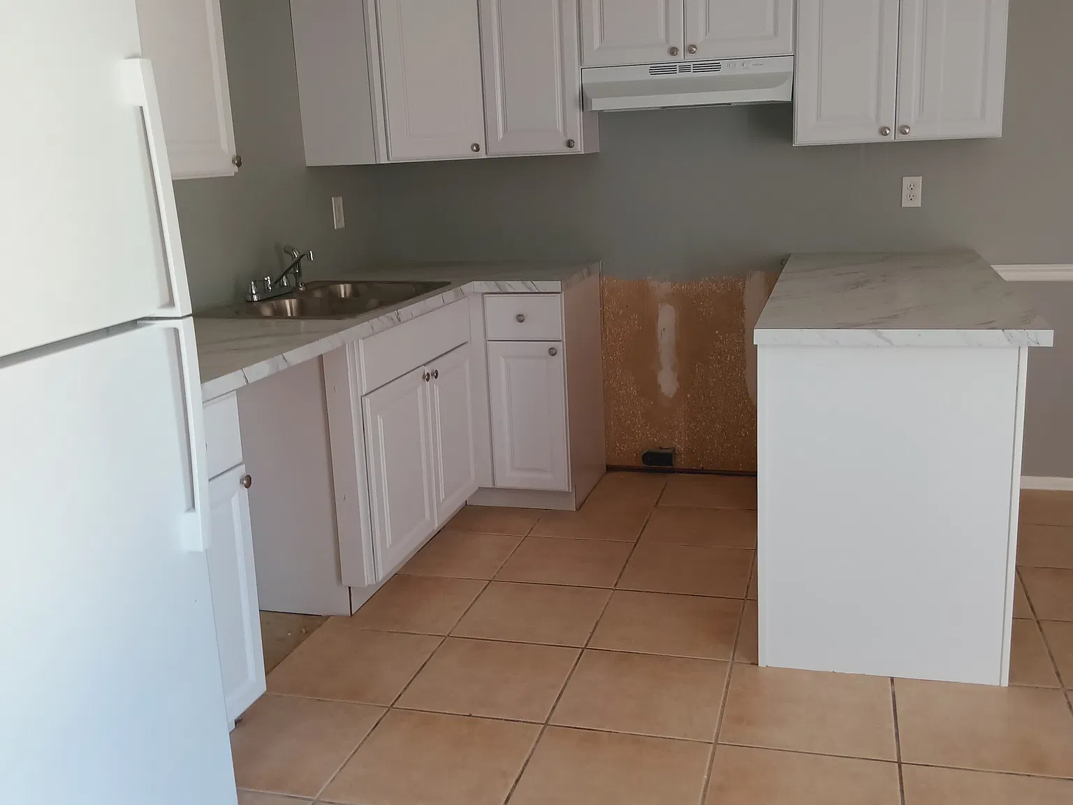 2 bed, 1.5 bath, 1010 sqft, $1,500 — Photo 2
