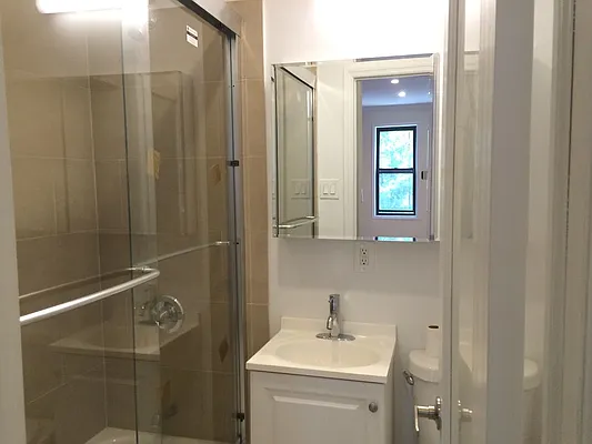 Rented by Sky Management | media 27