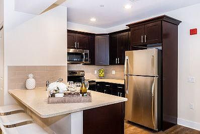4th image of 40 Jackson Ave APT 4R