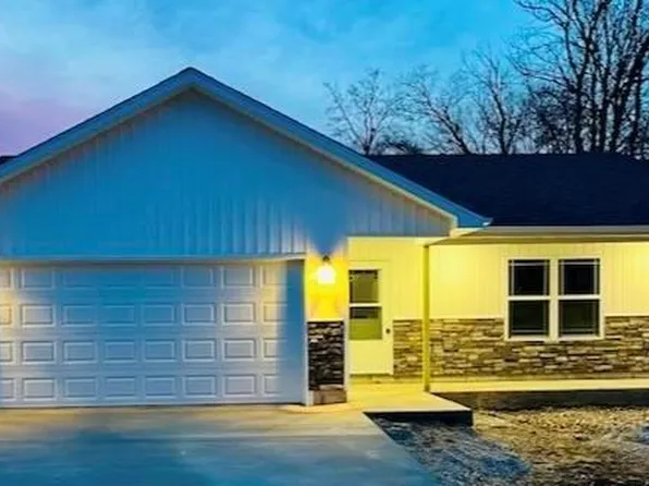 604 S Pearl Ave, Dixon, MO 65459