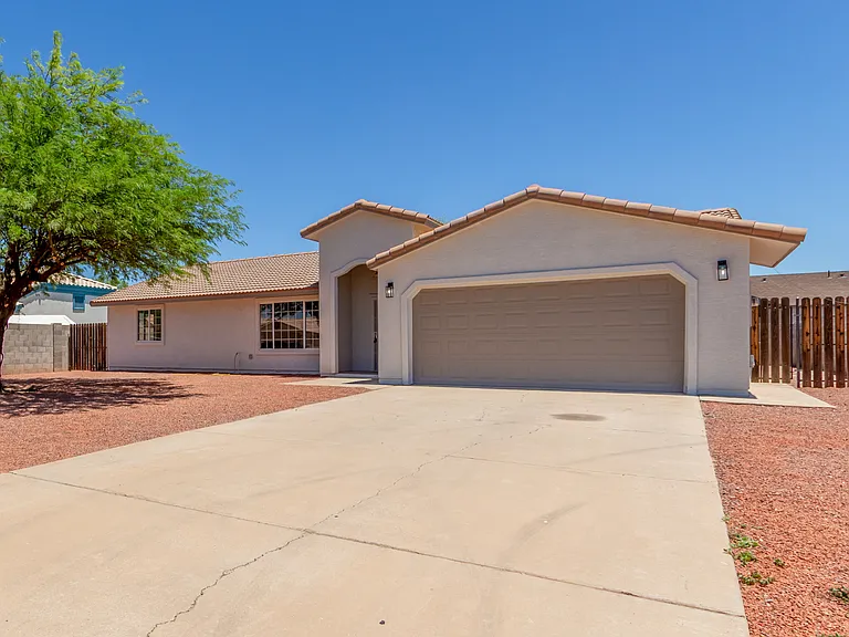 14309 S Amado Blvd — Photo 2