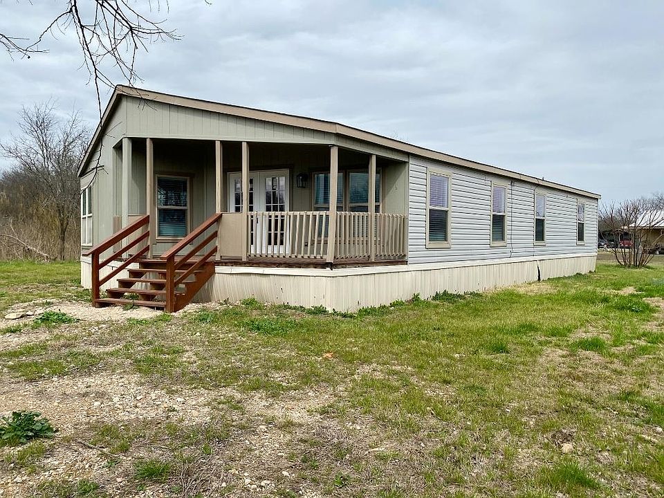1st image of 229 Oakdale Dr