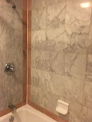 3rd image of 186 Orchard St APT 3RS