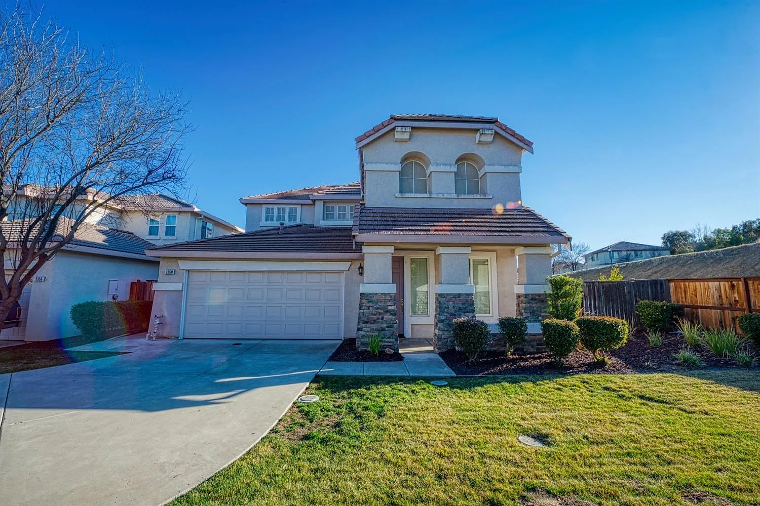 9360 Jacks Pl photo 1