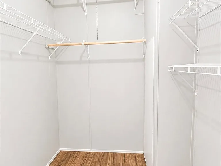 33114 McKinley Cir — Photo 11