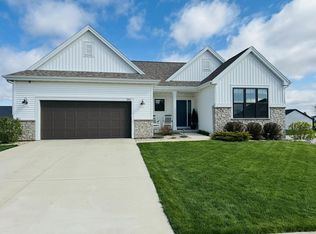 534 Foxfield ROAD, Oregon, WI 53575