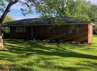 405 W Fair St, Fulton, MS 38843