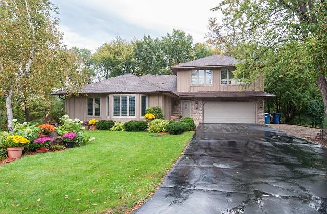 1st image of 10252 Scarborough Cir