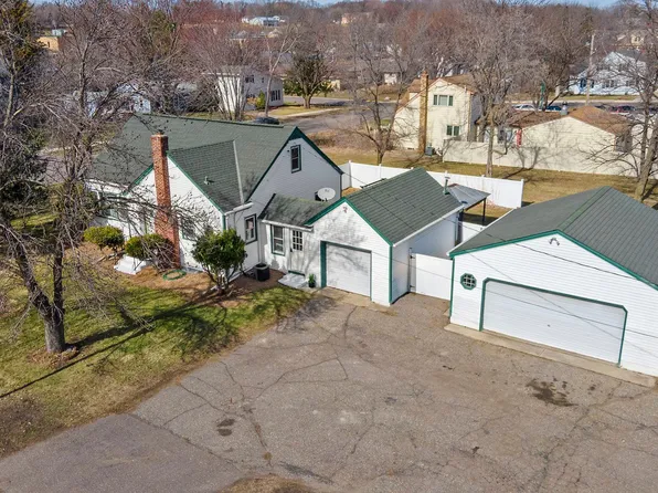 5900 Maple St, Rockford, MN 55373