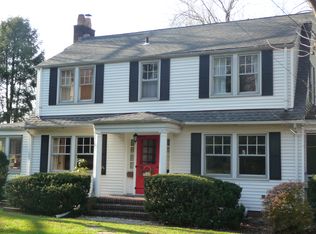 10 Margaret Ct, Demarest, NJ 07627