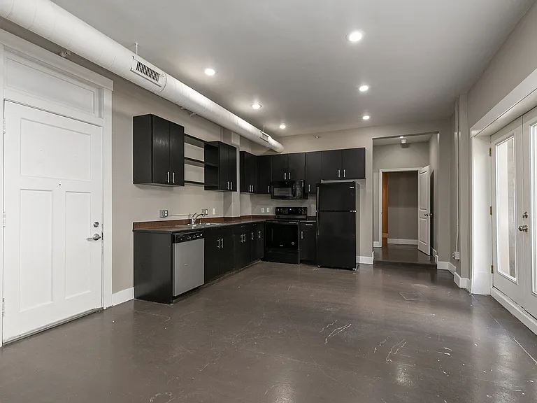 2 bedroom, 1 bathroom 2 bedroom, 1 bathroom