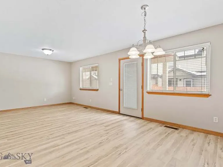 2953 N 27th Ave #15 — Photo 9