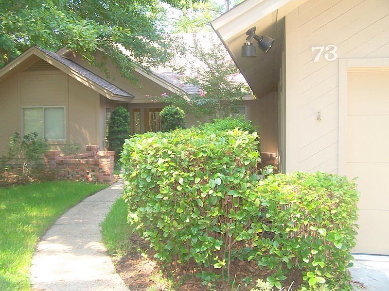 1st image of 73 Hickory Forest Dr