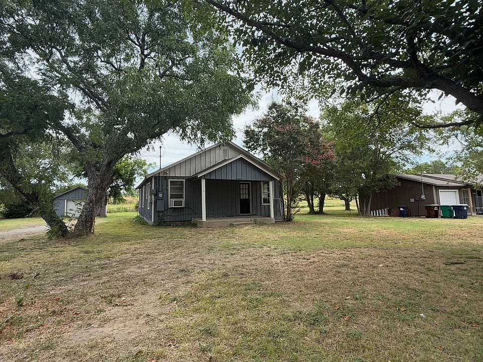 1st image of 3495 Country Club Rd