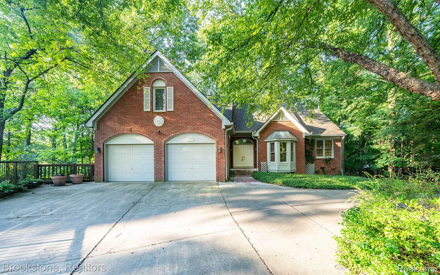 2627 Alden Ct photo 1