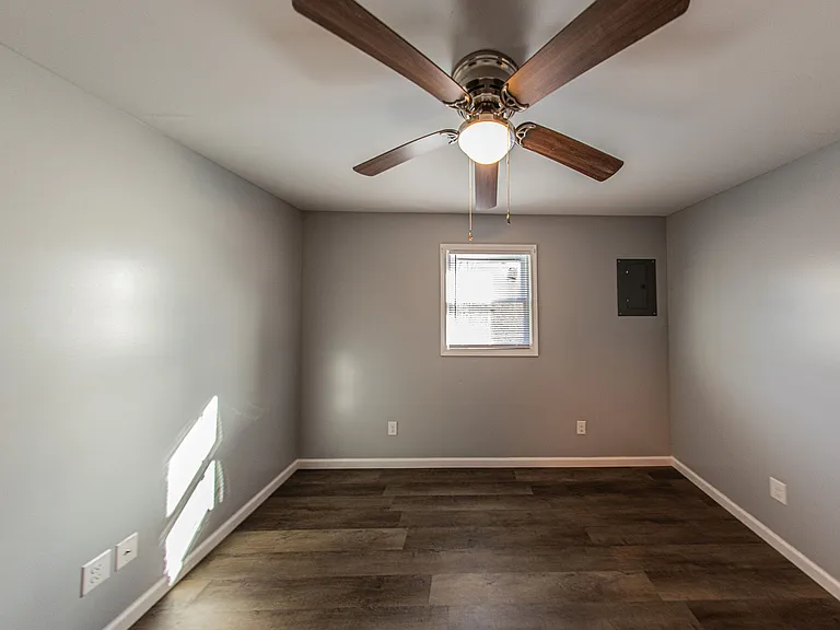 120 Lake Dr #3 — Photo 25