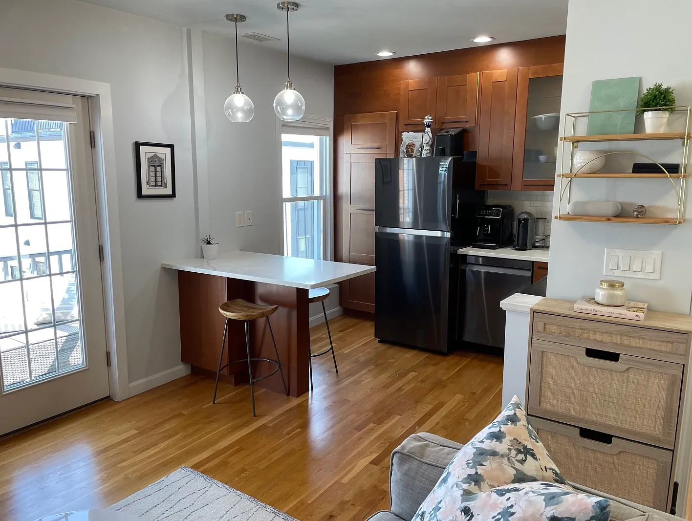 1 bed, 614 sqft, $2,600 — Photo 2