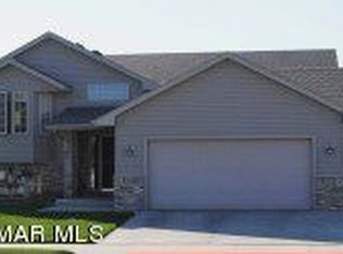 5058 Middlebrook Dr NW, Rochester, MN 55901