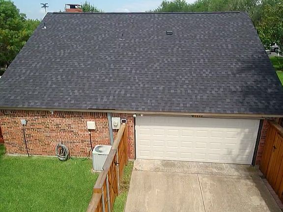 2nd image of 3217 Oak Vista Dr