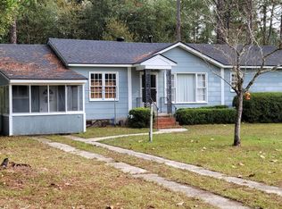 2037 3rd St SE, Moultrie, GA 31768
