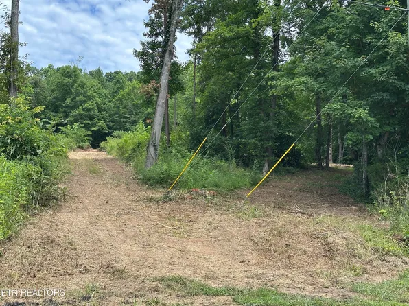 7070 Ross Rd, Philadelphia, TN 37846