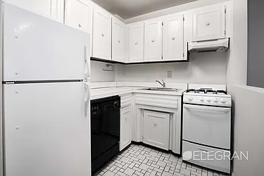 Rented by (Legacy) Elegran