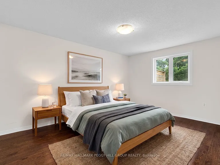 27 Finlay Rd — Photo 6
