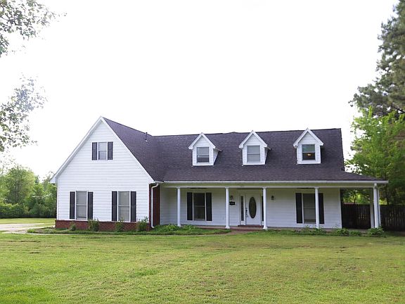 2nd image of 3717 Meade Lake Rd