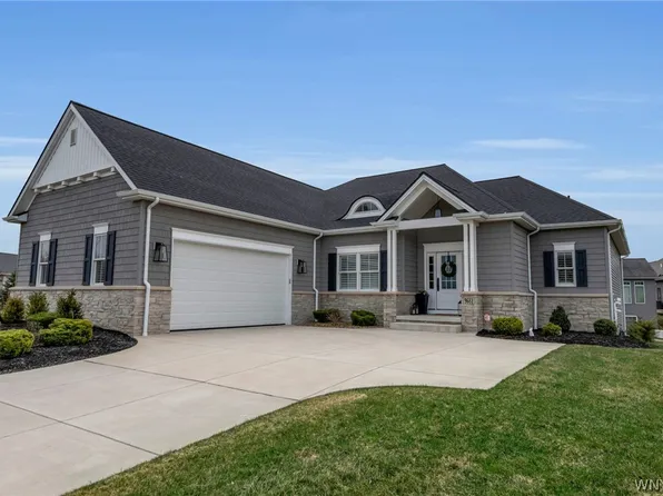 9681 Sand Cherry Ct, Clarence Center, NY 14032