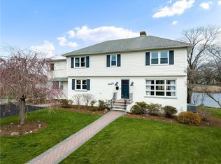 722 Guion Dr, Mamaroneck, NY 10543