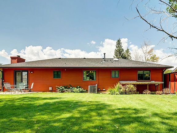 4th image of 1924 44th Avenue Ct