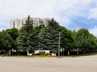 20 Harding Blvd W #304, Richmond Hill, ON L4C 9S4