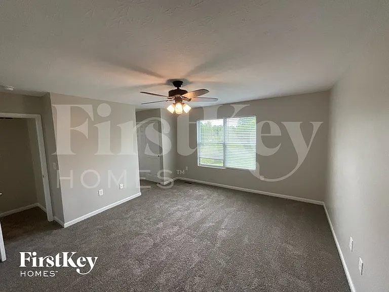 1624 Rosemore Ln — Photo 6