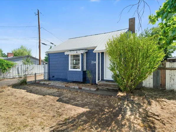 214 N Columbus Ave, Medford, OR 97501