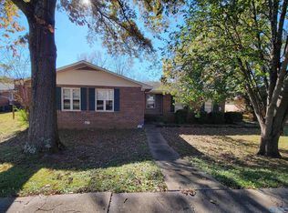 226 Lily Flagg Rd SE, Huntsville, AL 35802