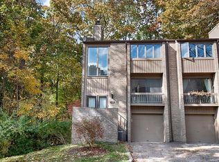 432 Hemlock Ct, Pittsburgh, PA