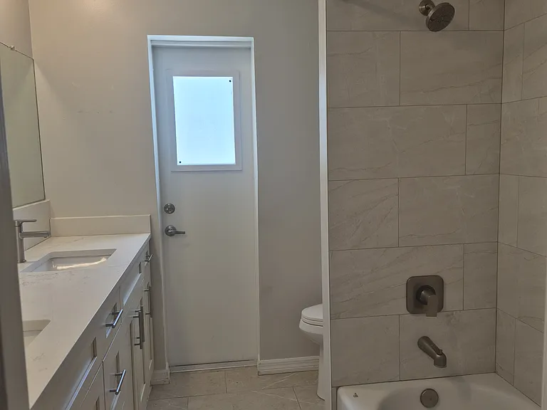6119 Tanglewood Dr NE — Photo 11